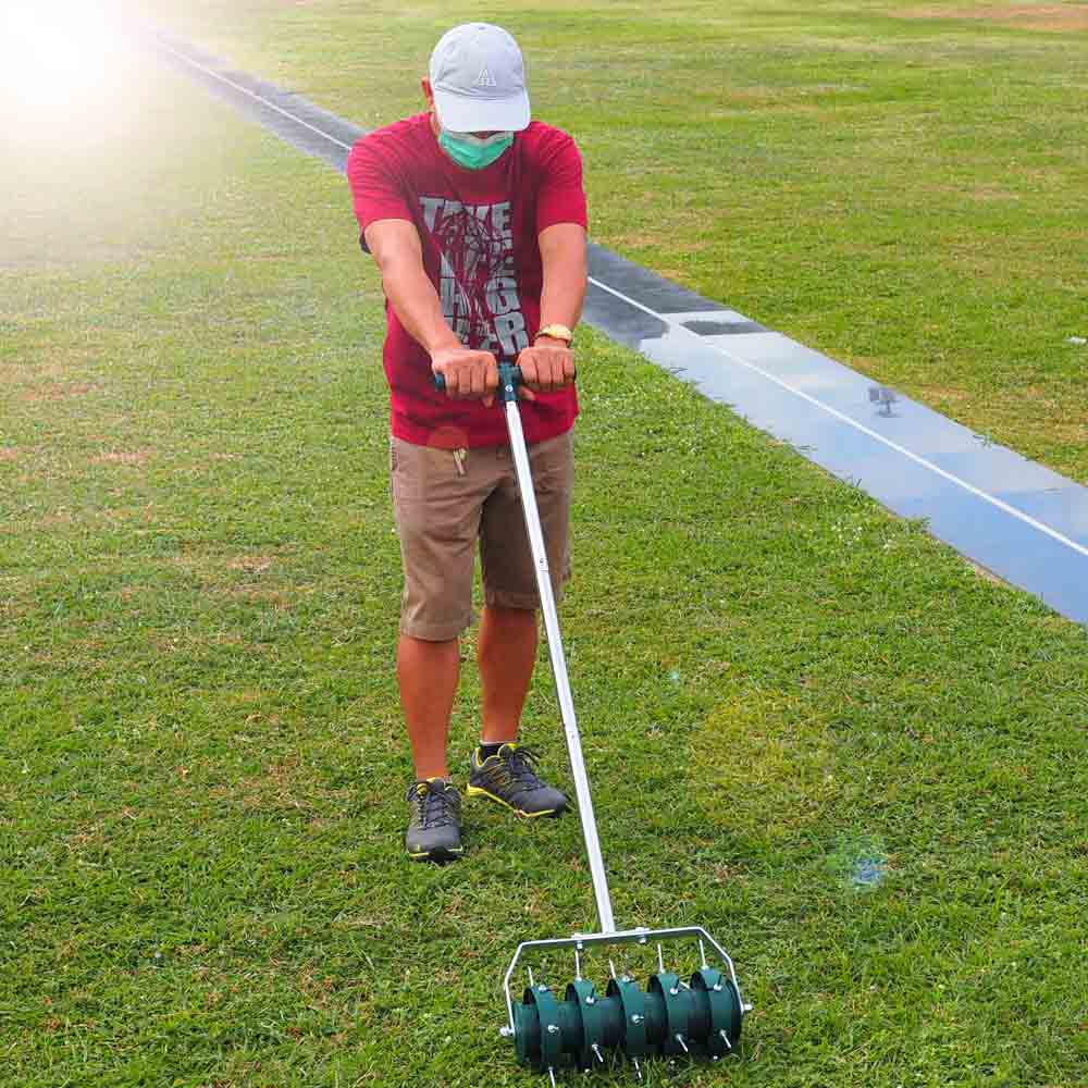 Rolling Lawn Aerator: image 4