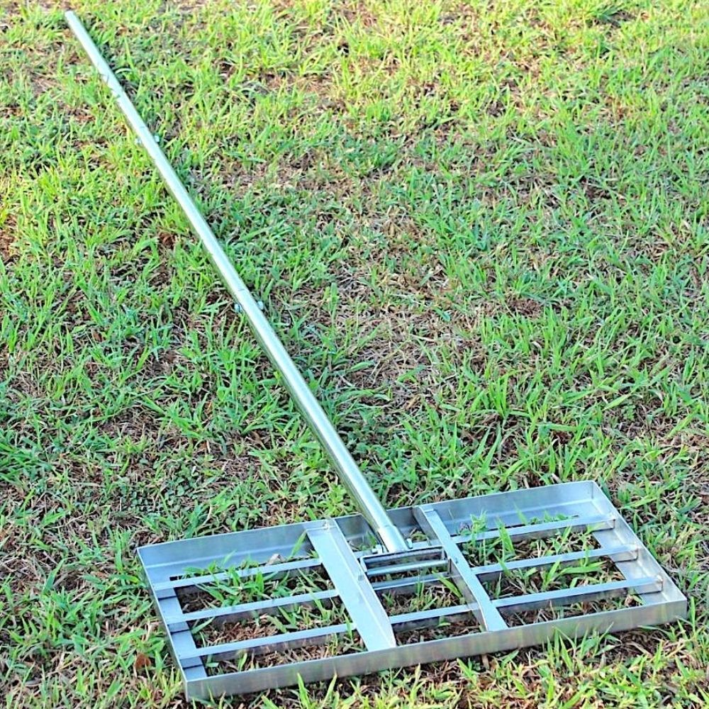 Lawn Lute: 30" yard spreader: image 2