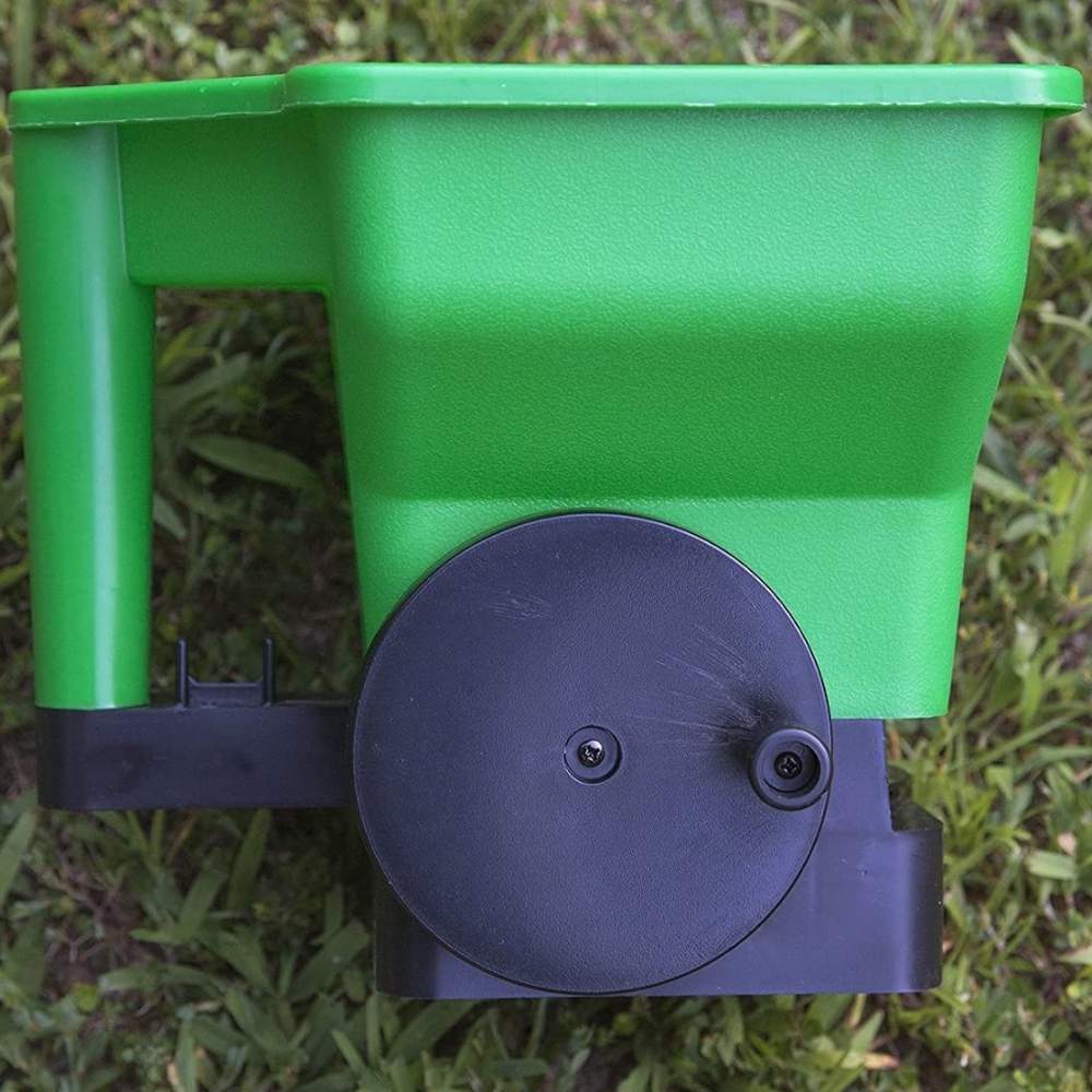 Lawn Fertilizer Spreader: image 5