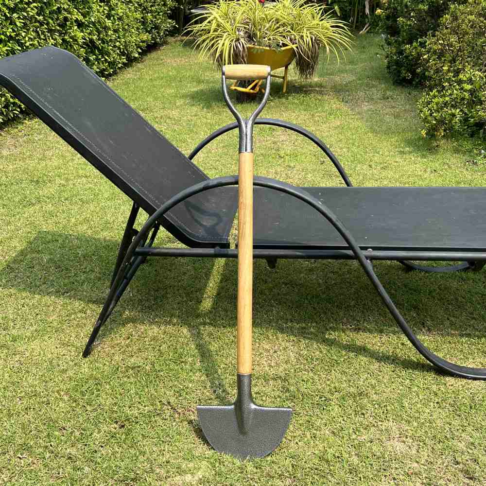 Half Moon Shovel: image 10